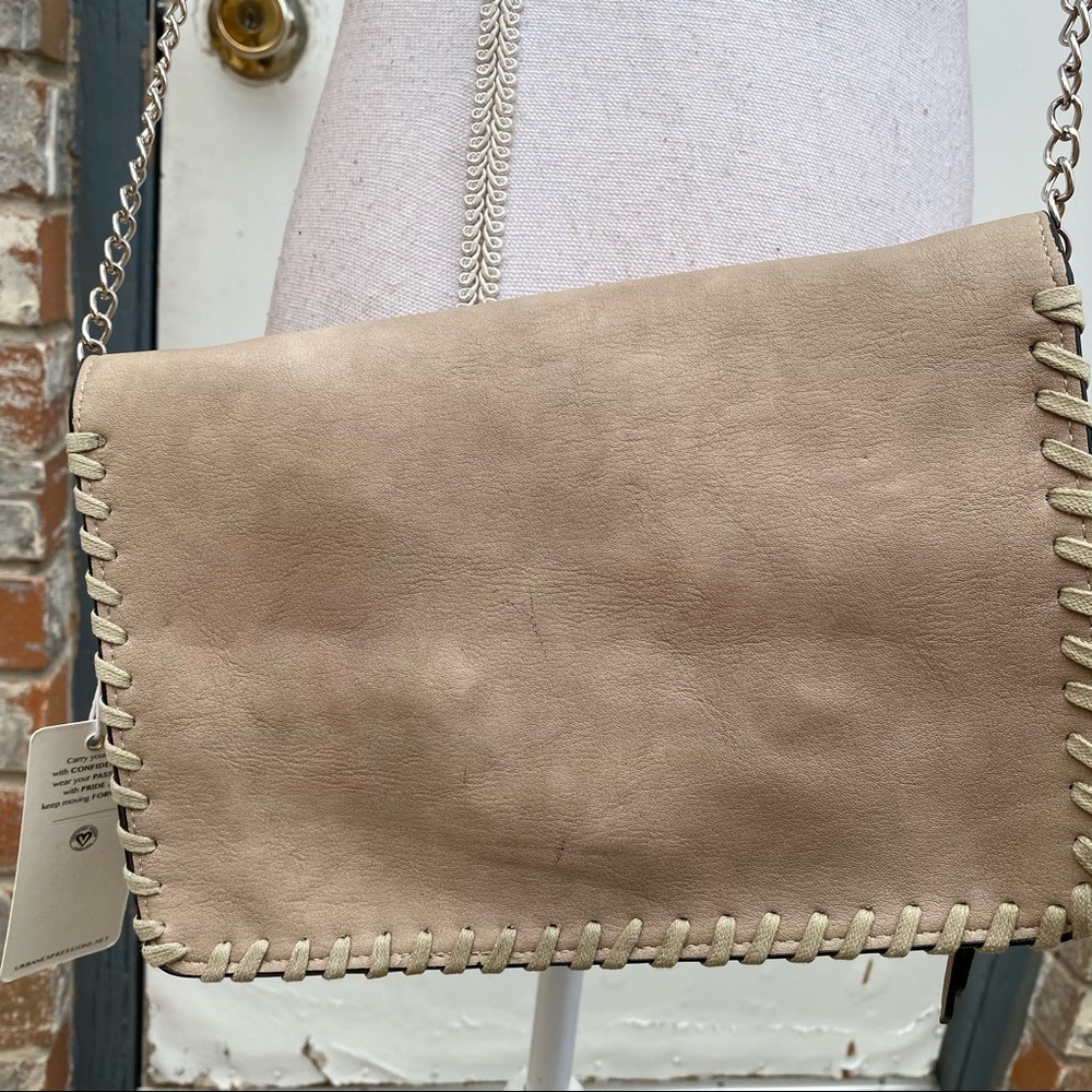 NWT urban expressions solid tan crossbody - Picture 8 of 10